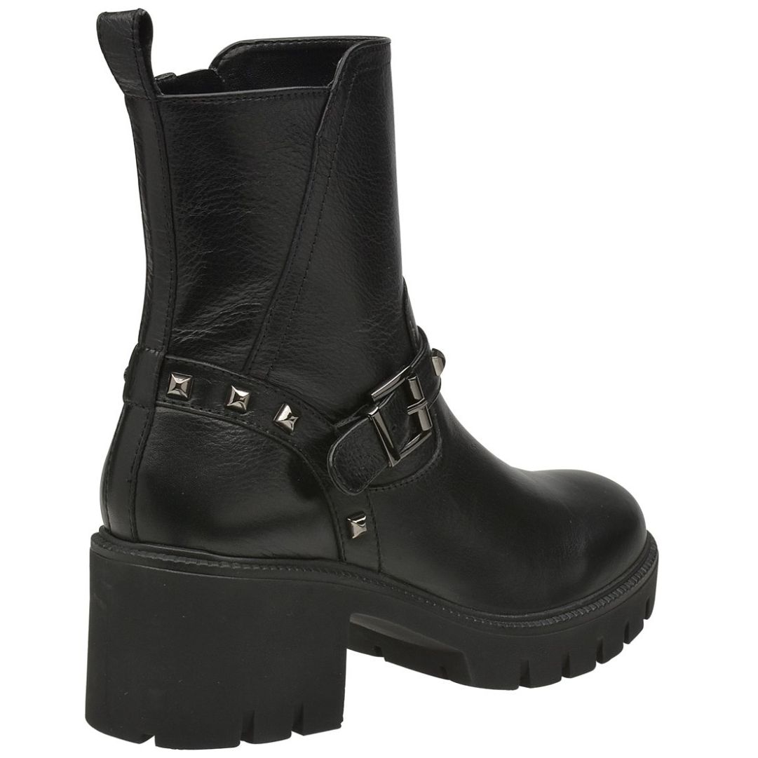 Botín con Hebilla Y Aplicaciones Negro Gillio