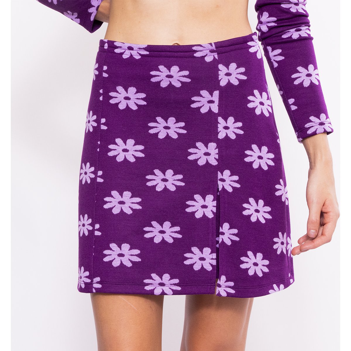 Falda Corta Envolvente