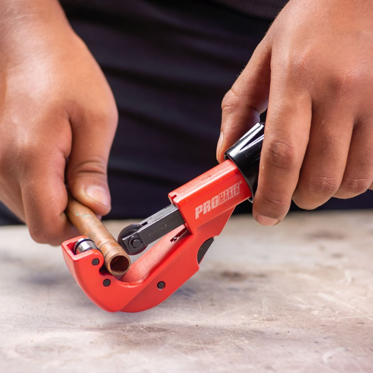Corta Tubo de Cobre Promaker 1/8" a 1.1/8"