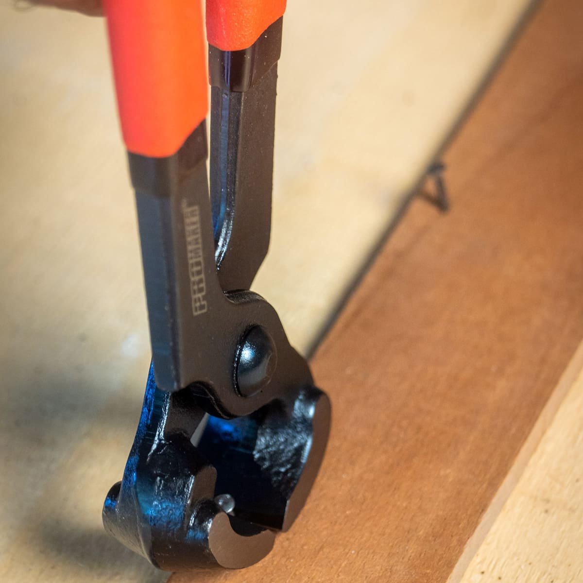 Tenaza de Armador (Cabillero) 9" Promaker