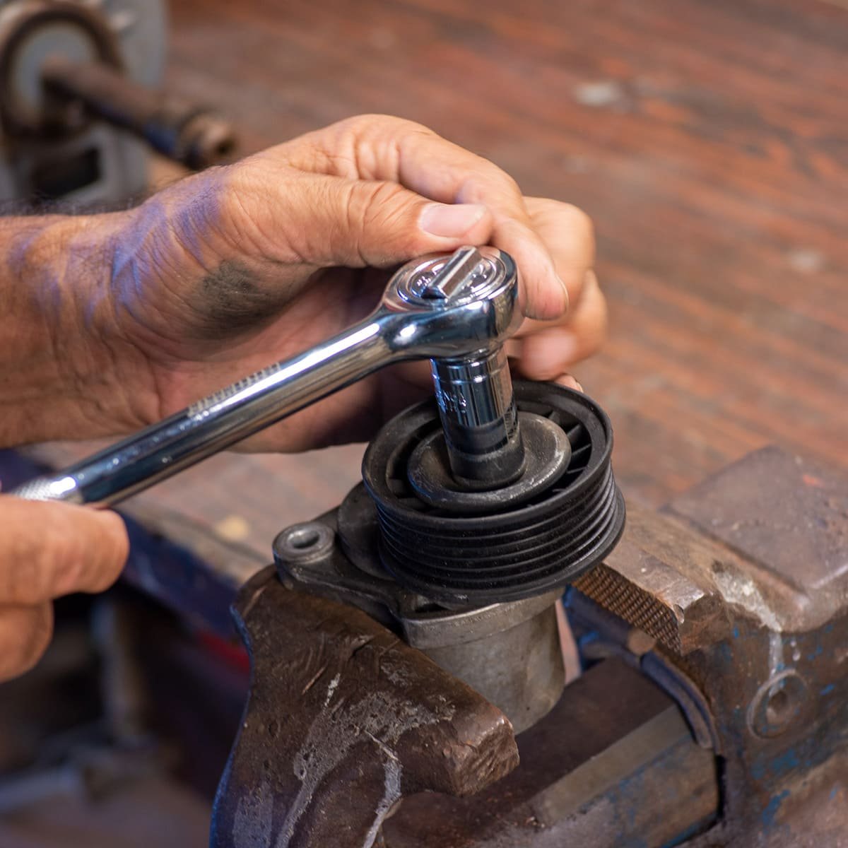 Dado Corto Hexagonal Cromado 1/2" X 13Mm Promaker