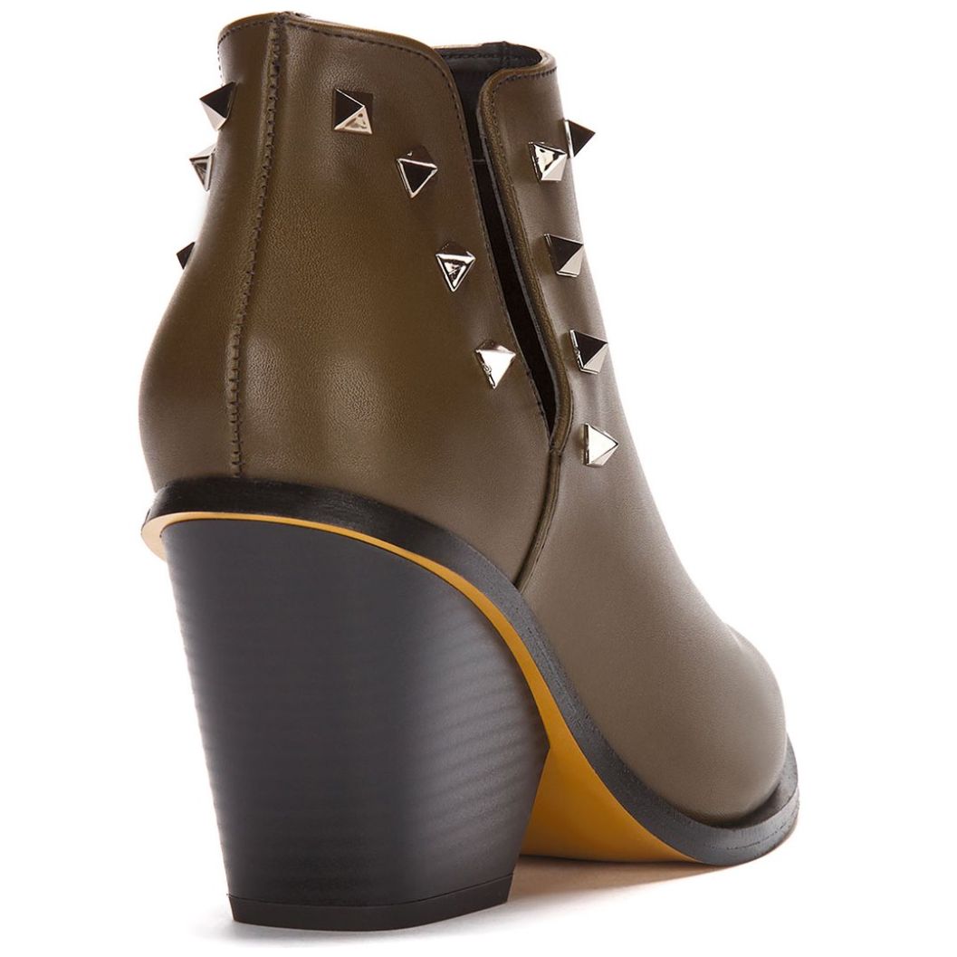 Botín con Estoperoles Verde Andrea