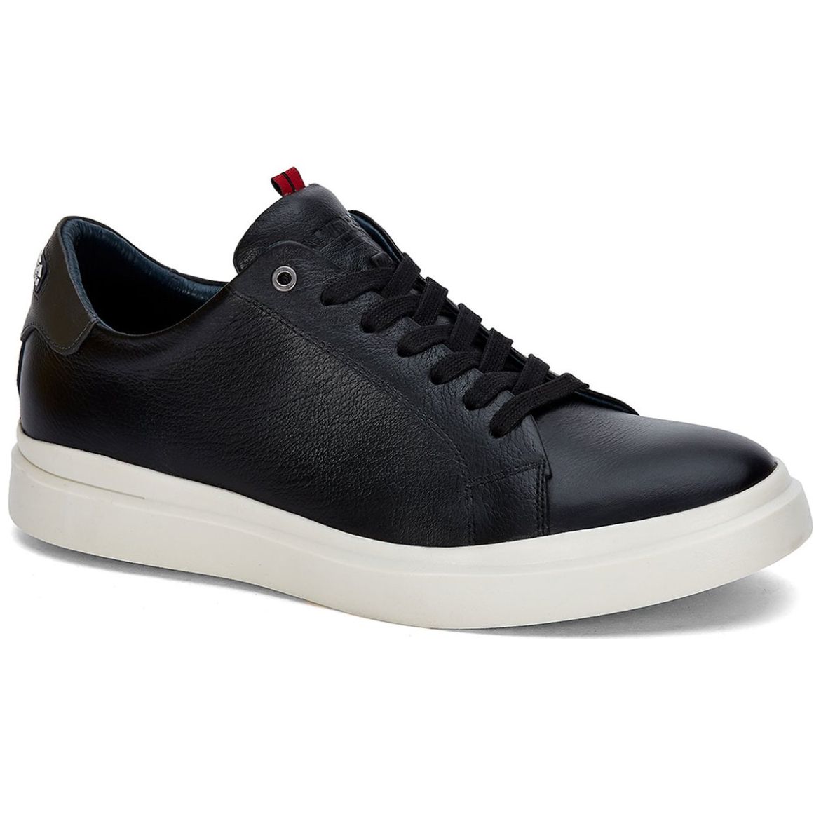Sneakers en Piel Color Negro Andrea para Hombre