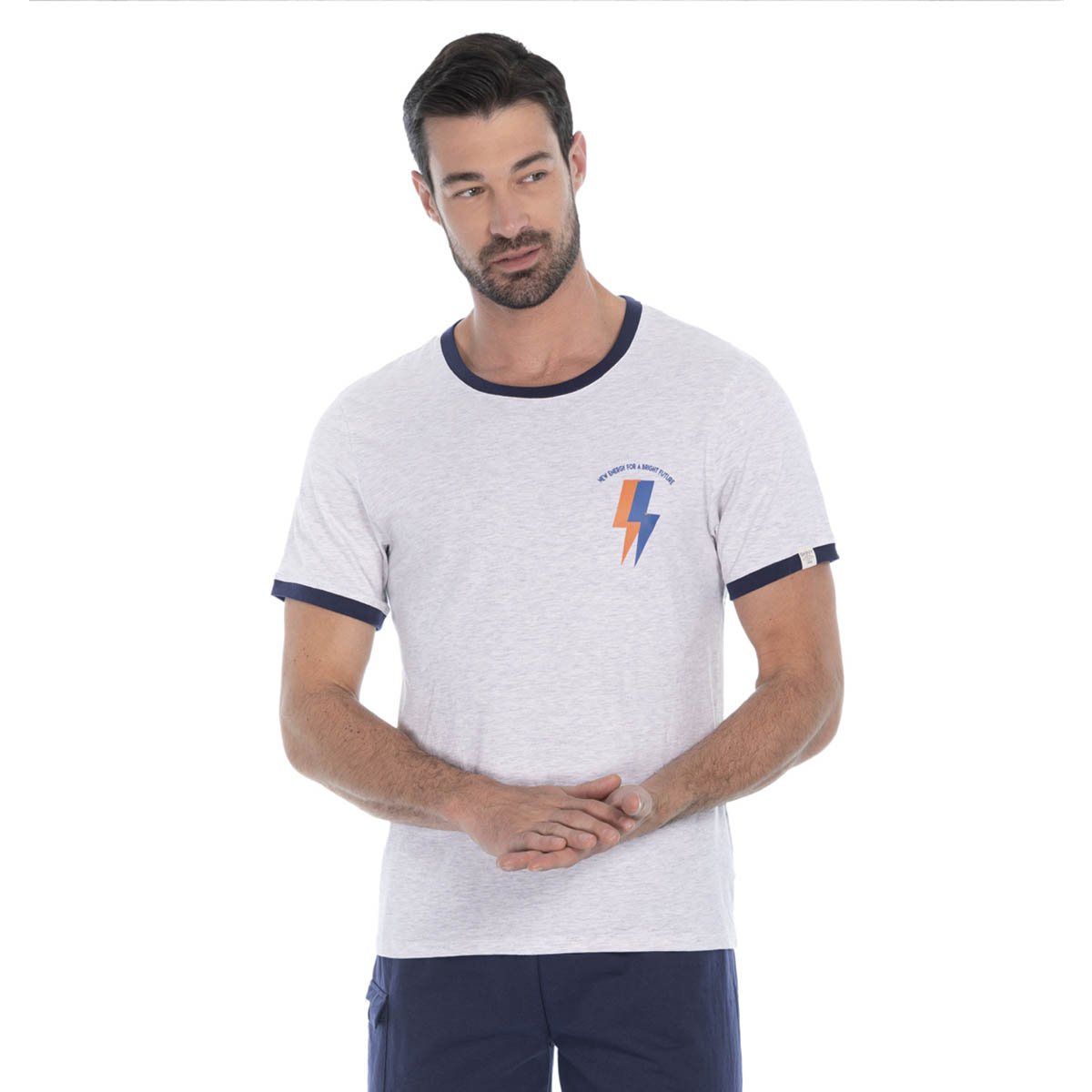 Playera Mc con Estampado Localizado Skiny