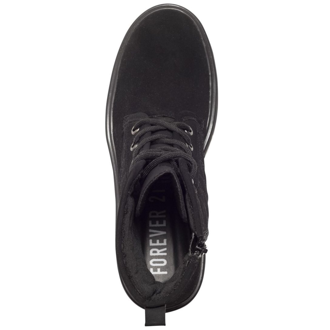 Bota Combat Capitonada Negra Forever 21