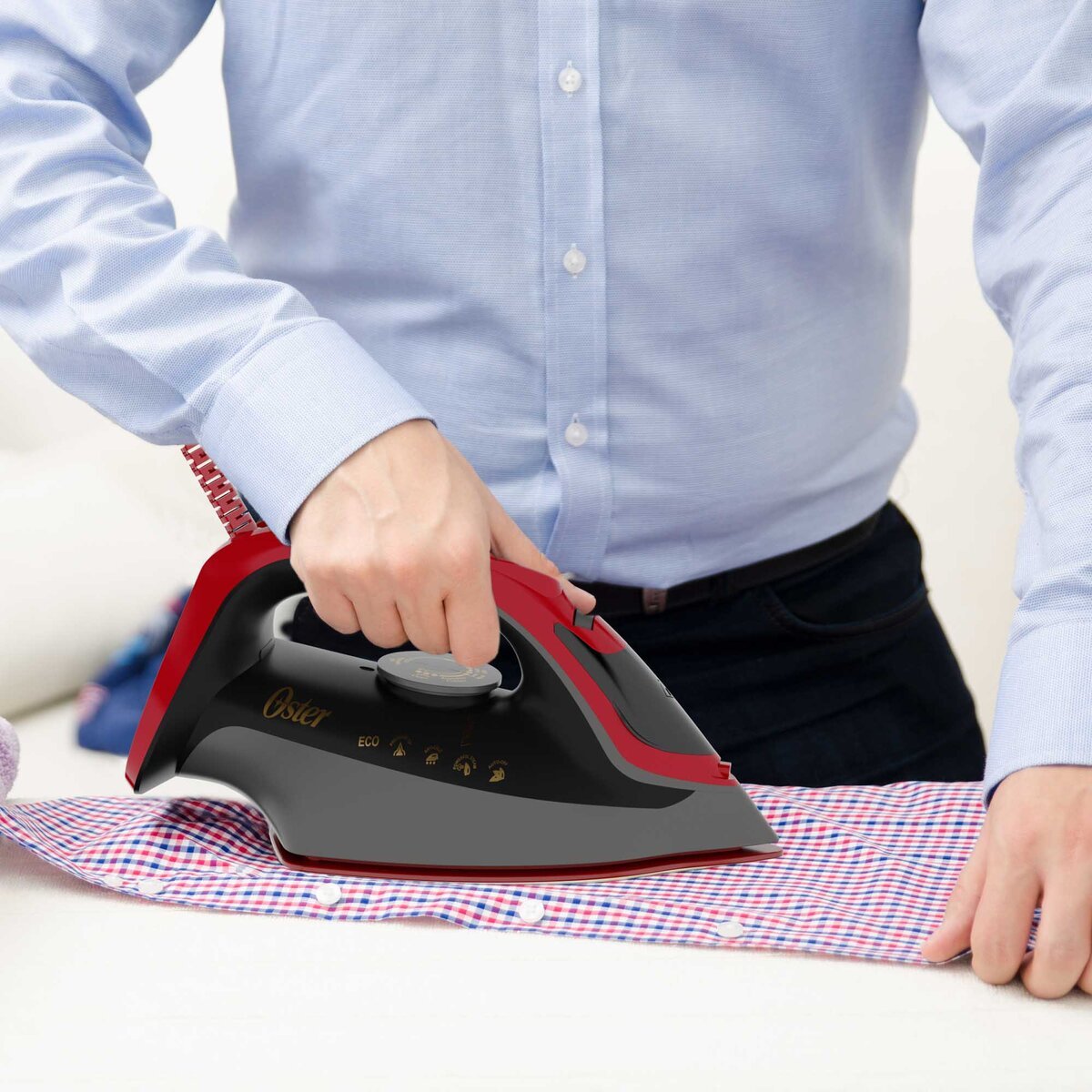 Plancha Aeroceramic Oster Rojo