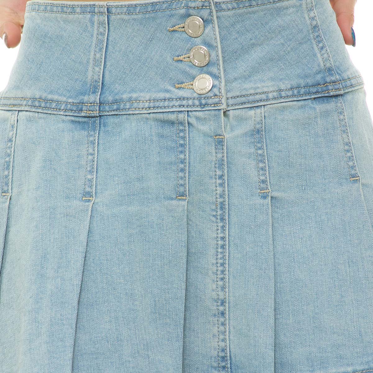 falda de mezclilla tableada