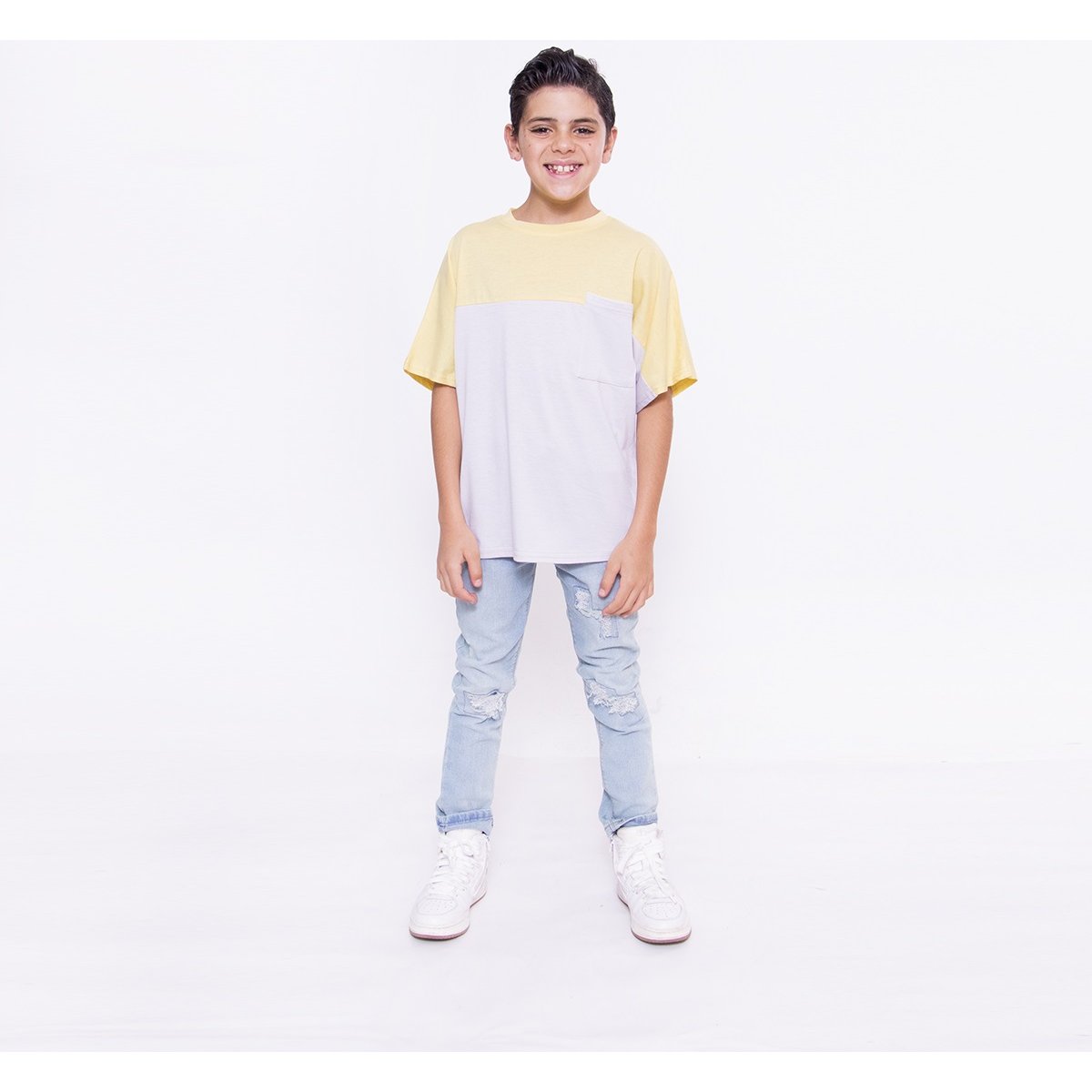 Playera para Niño Manga Corta con Bolsa al Frente Studio si