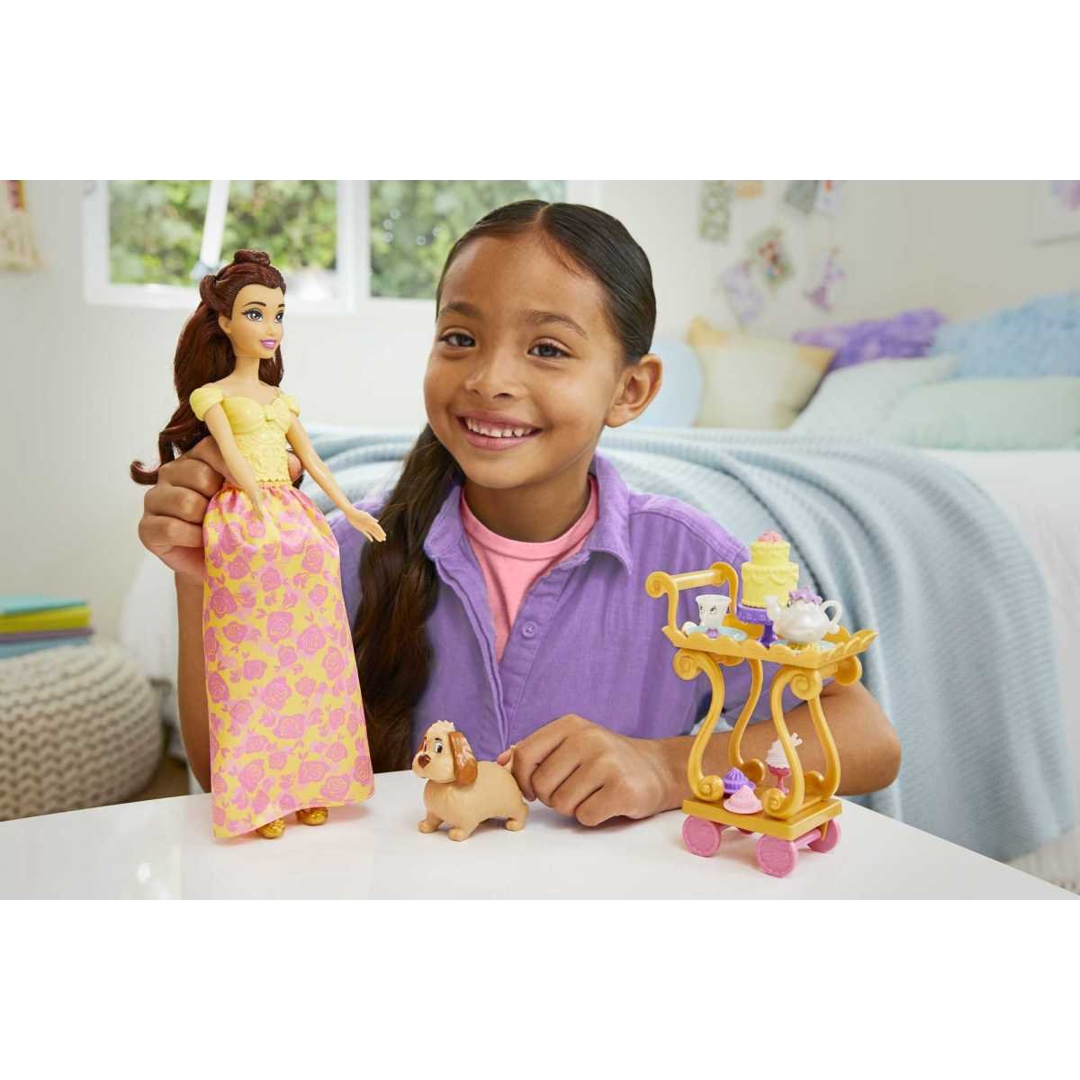 Muñeca Bella Set de Té Disney Princesa