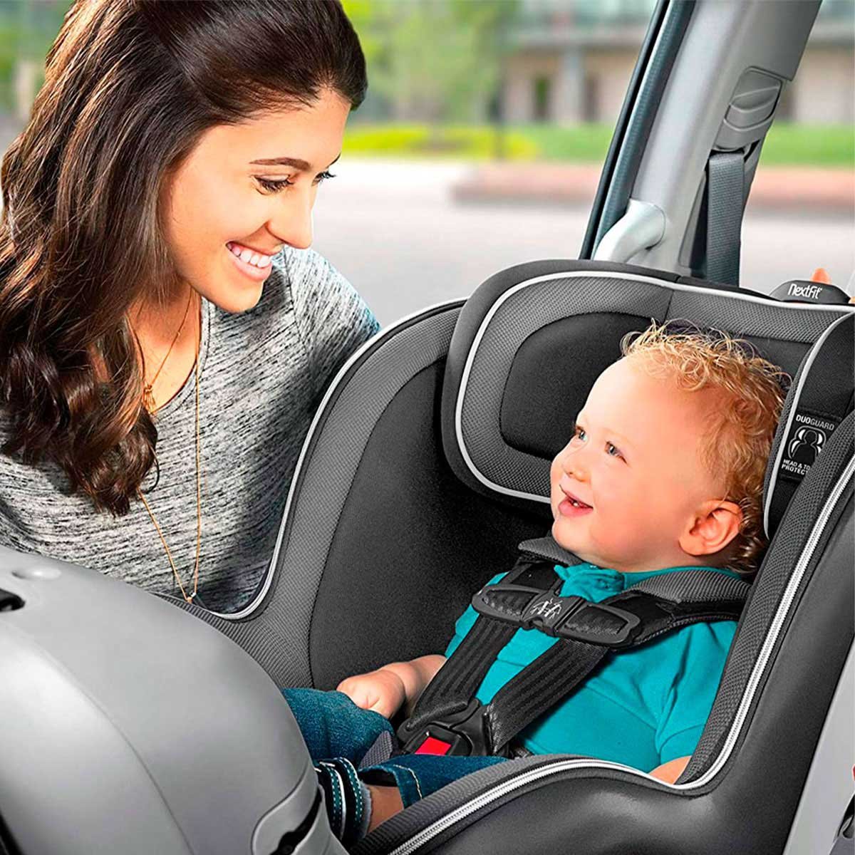 Autoasiento Convertible Nextfit Zip Carbon Chicco