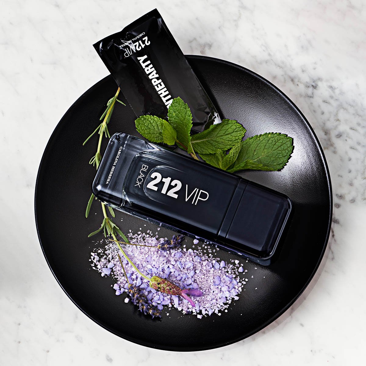 Carolina Herrera 212 Vip Black Men Set para Hombre Perfume Edp 100Ml + Shower Gel 100Ml + Perfume de Bolsillo 10Ml