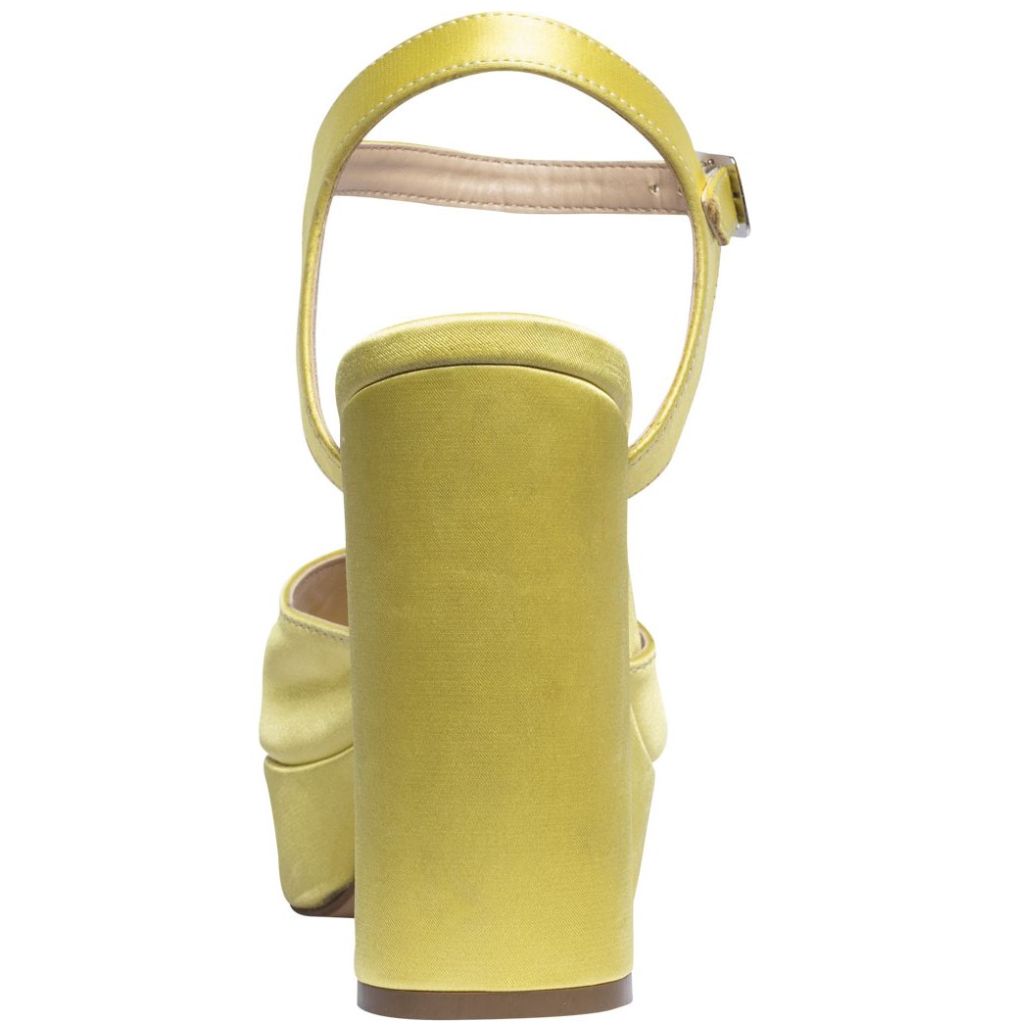 Sandalia Media Plataforma Ajustable Amarilla Forever 21