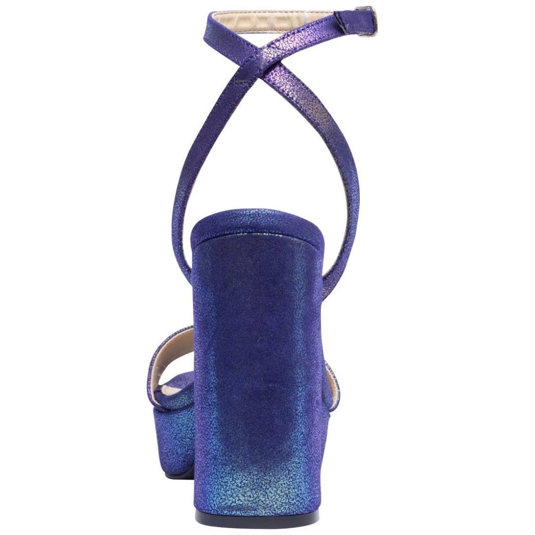 Sandalia Belen con Media Plataforma y Ajuste de Pulsera Azul Forever 21