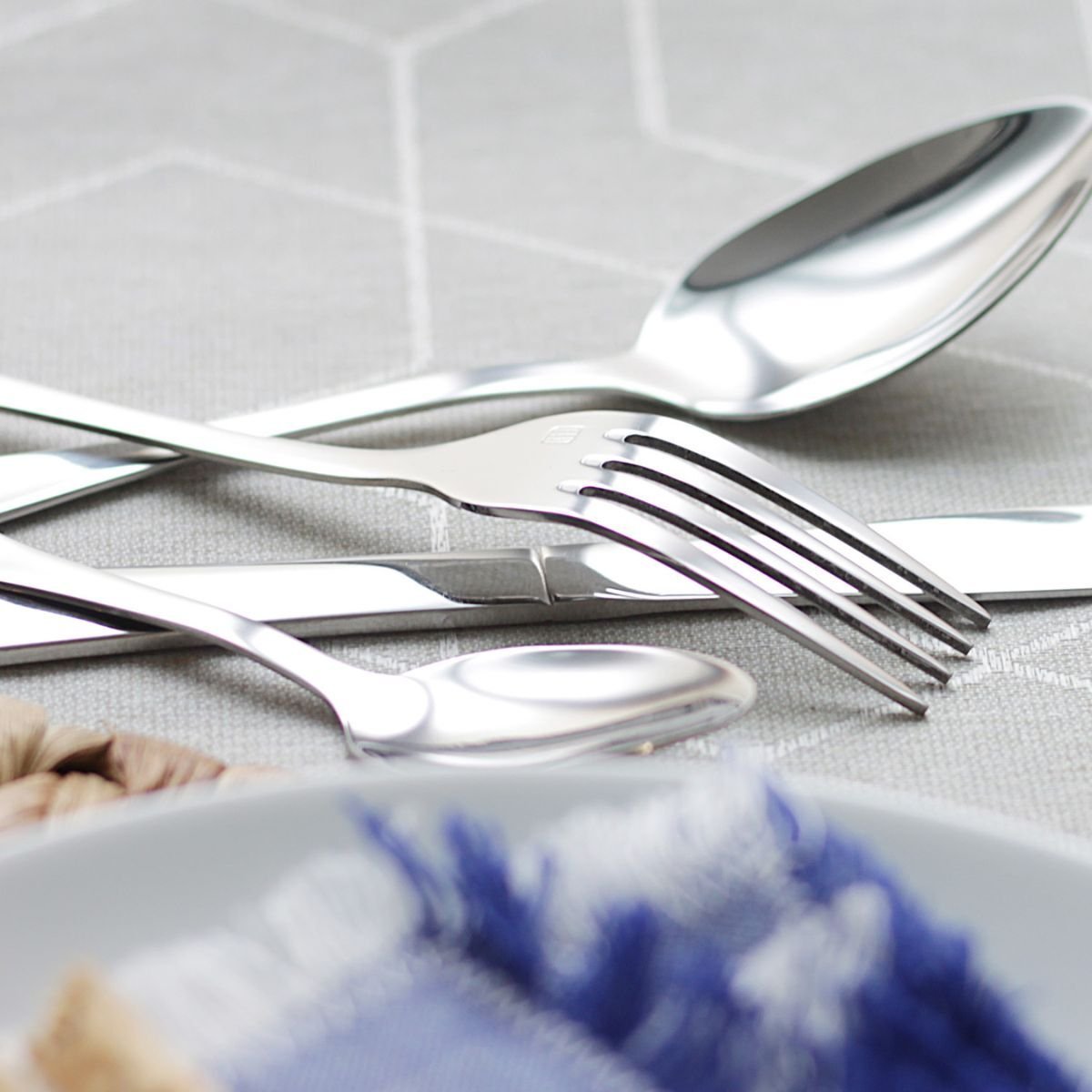 Juego de 24 Cubiertos Nuria Magefesa