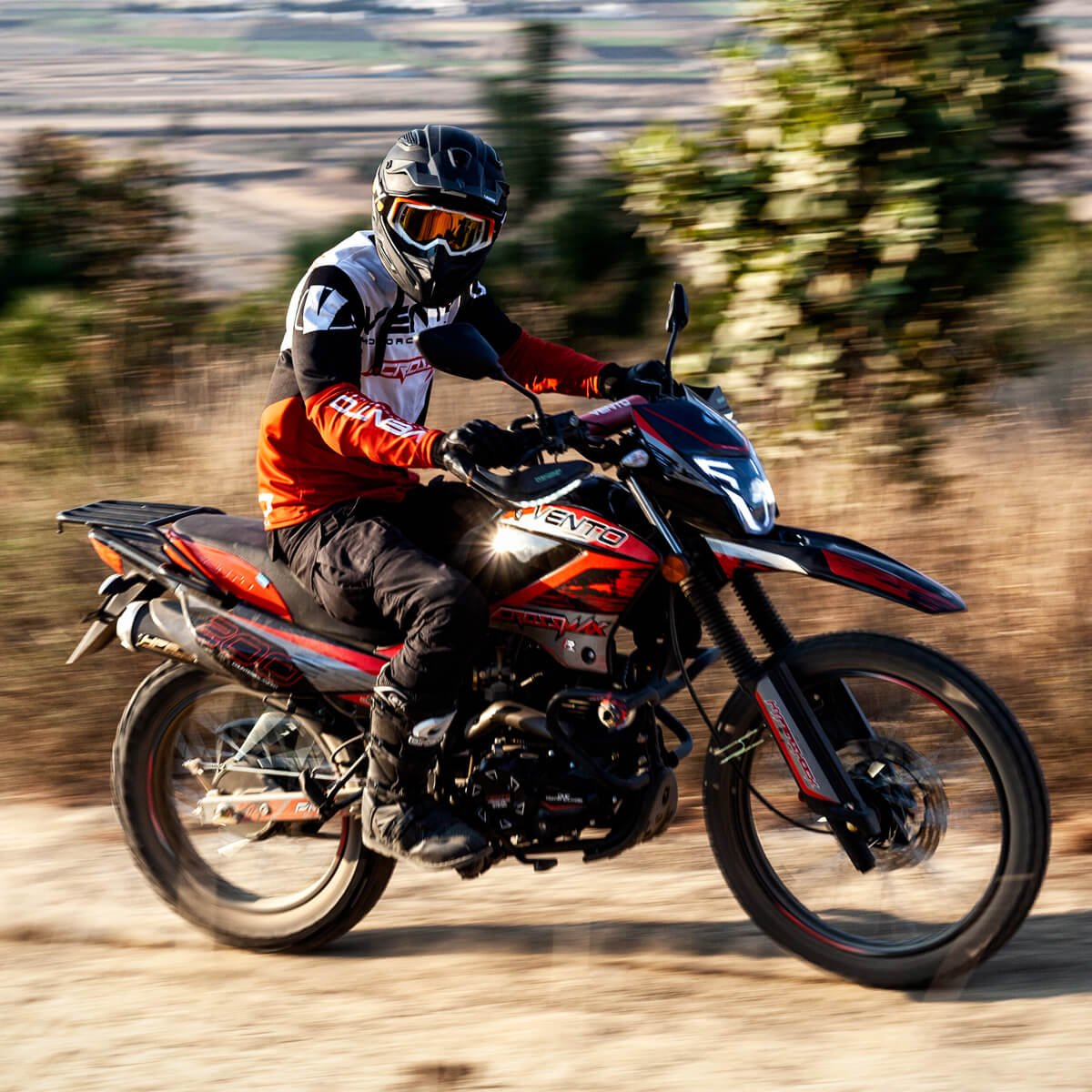 Motocicleta Vento Crossmax 200 2024