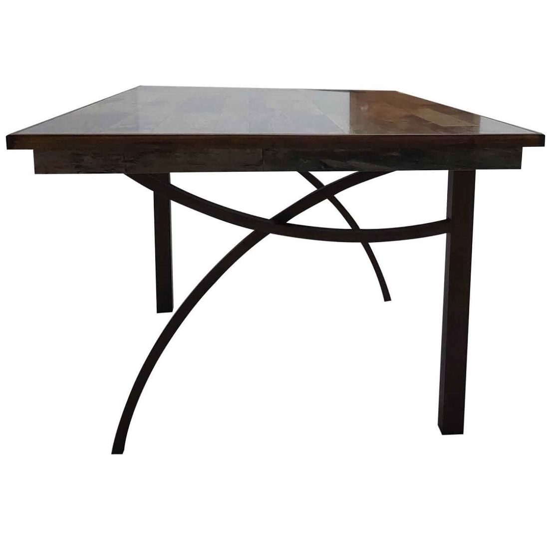 Mesa Victoria New Challenge