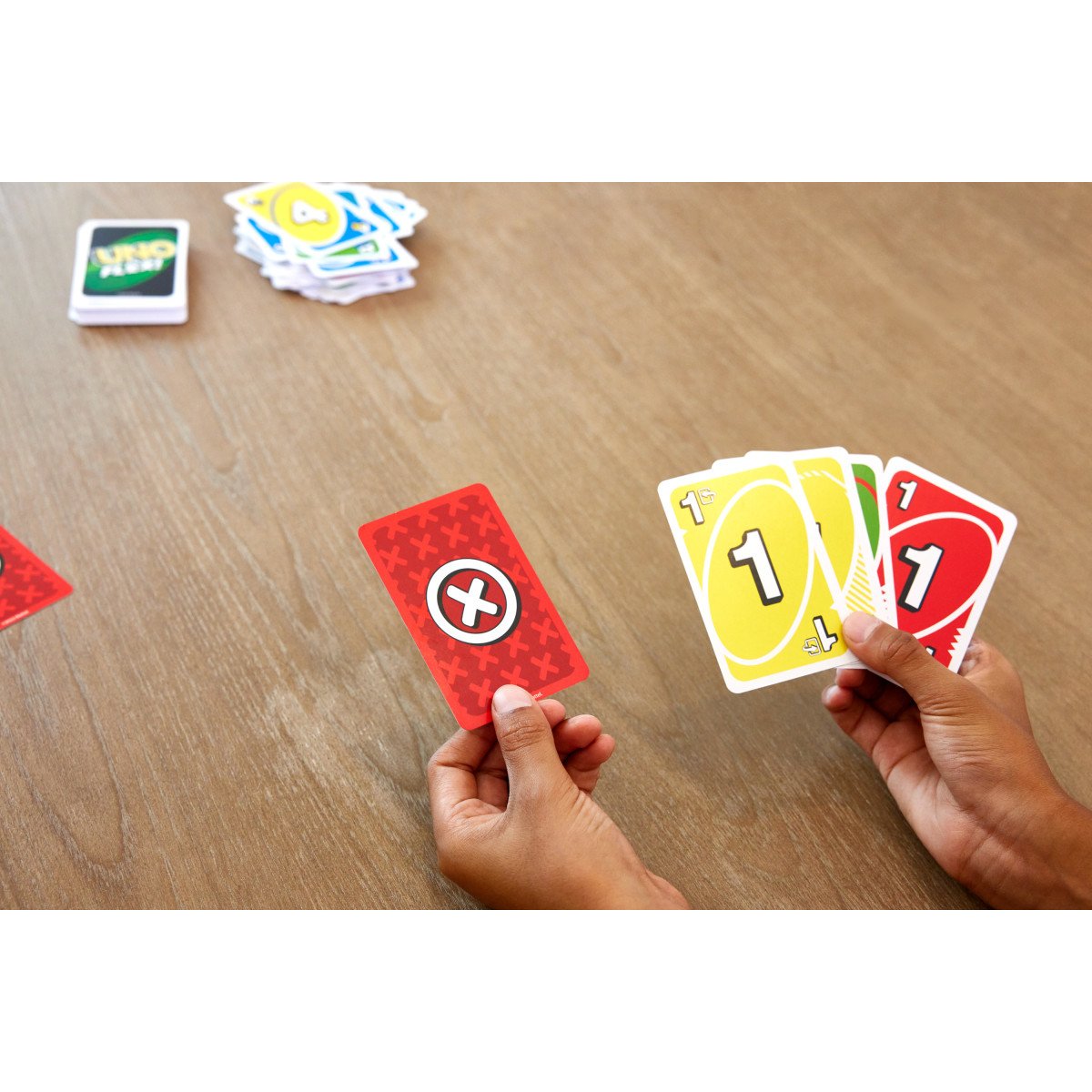 Uno Juego de Cartas Flex