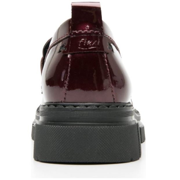 Mocasín Dama Charol con Antifaz Y Suela Dentada Vino Flexi