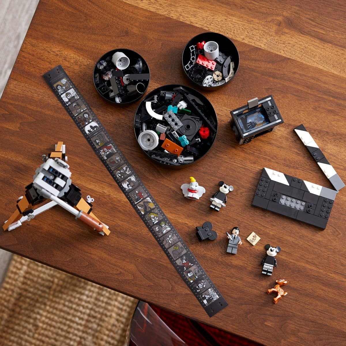 Disney 100 Cámara en Homenaje a Walt Disney Lego Disney Specials