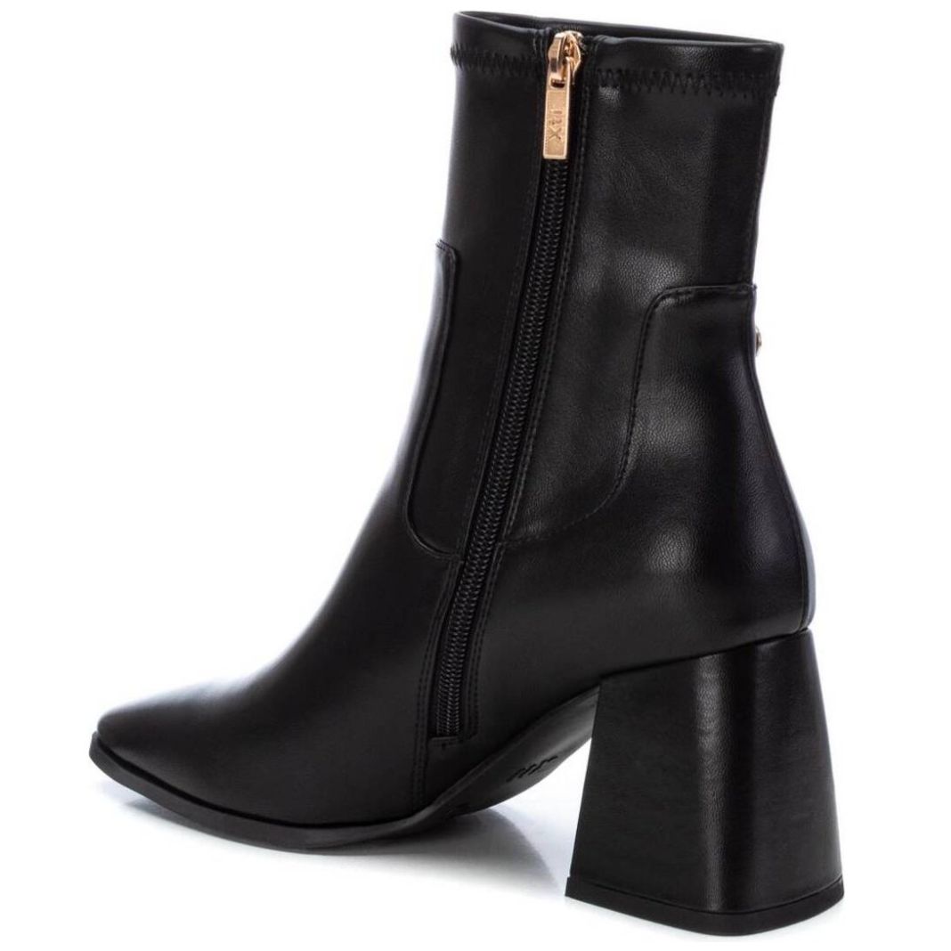 Botín Tacón Liso para Dama Xti