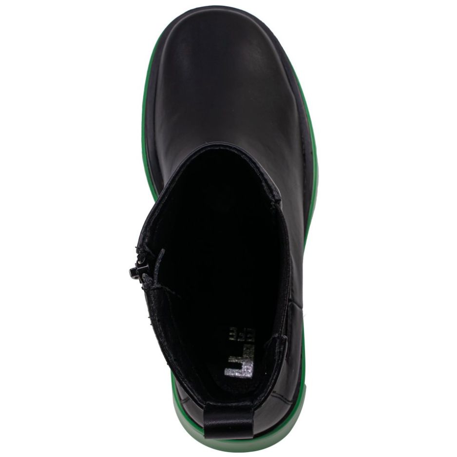 Bota de Charol con Plataforma Y Cierre Lateral Negra Efe