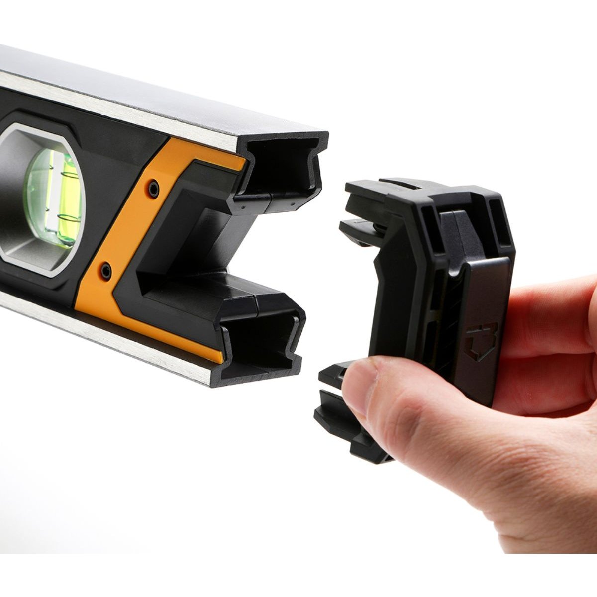 Nivel de Caja Magnético Toughbuil con Luz 24"