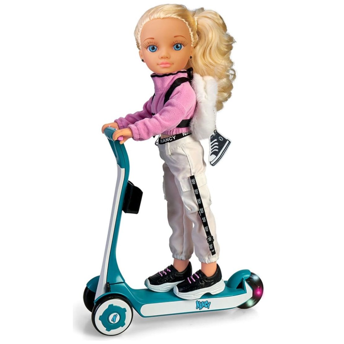 Muñeca Nancy un Día con Mi Scooter