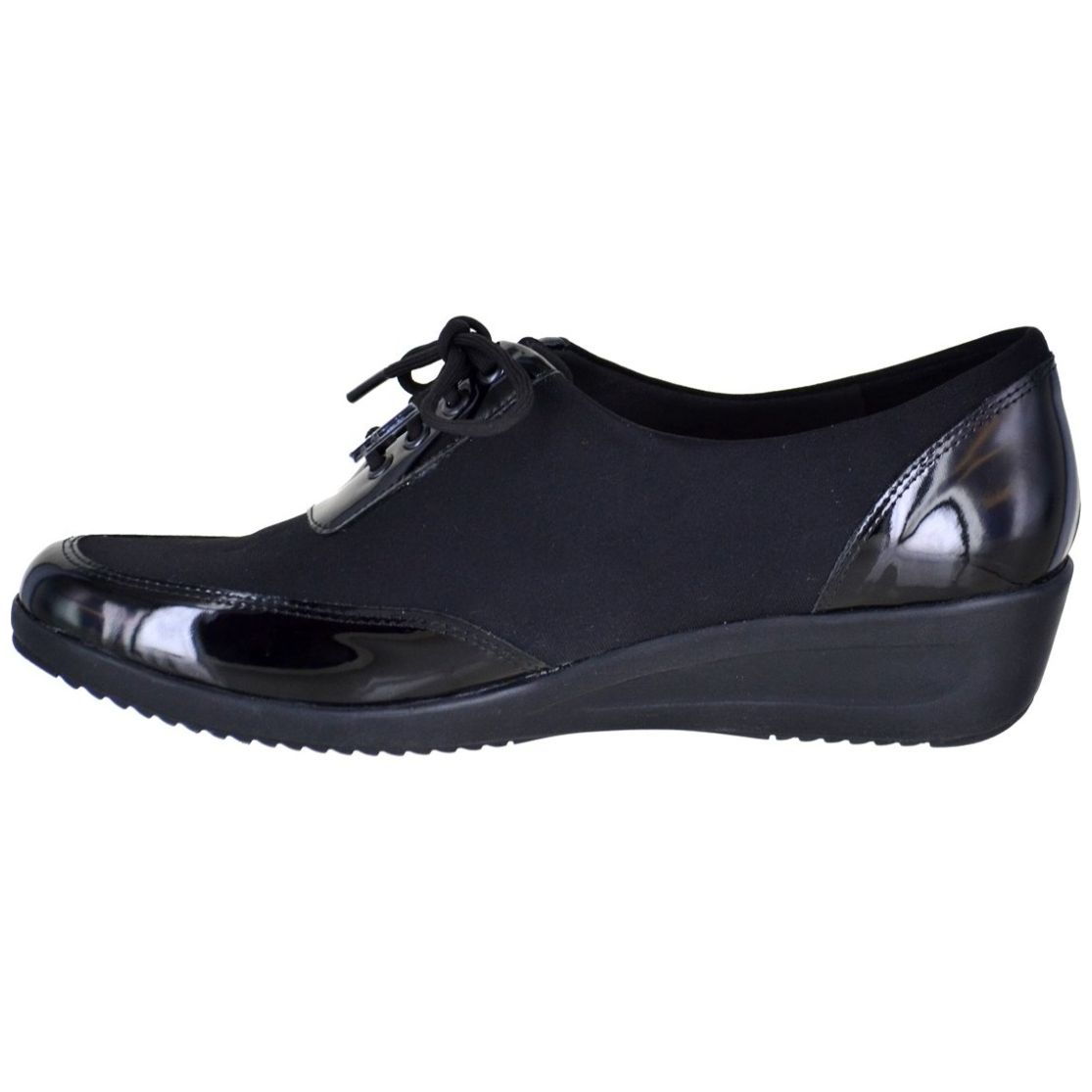 Zapato Cuña y Agujeta Negro Joyce