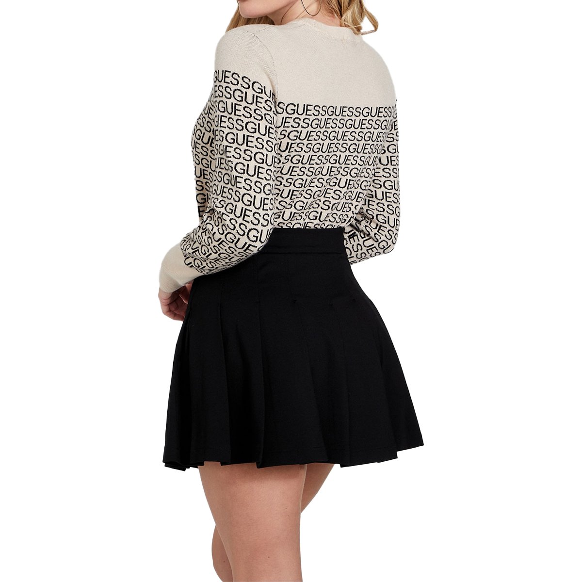 Suéter Manga Larga con  Cuello Redondo Guess