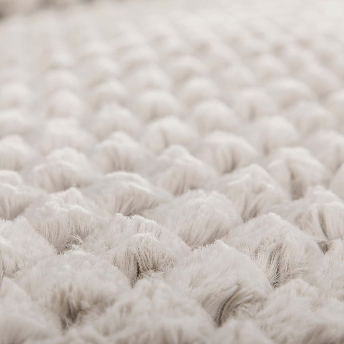 Cobertor de Lujo Nickel Intima Hogar - Matrimonial / Extragrande