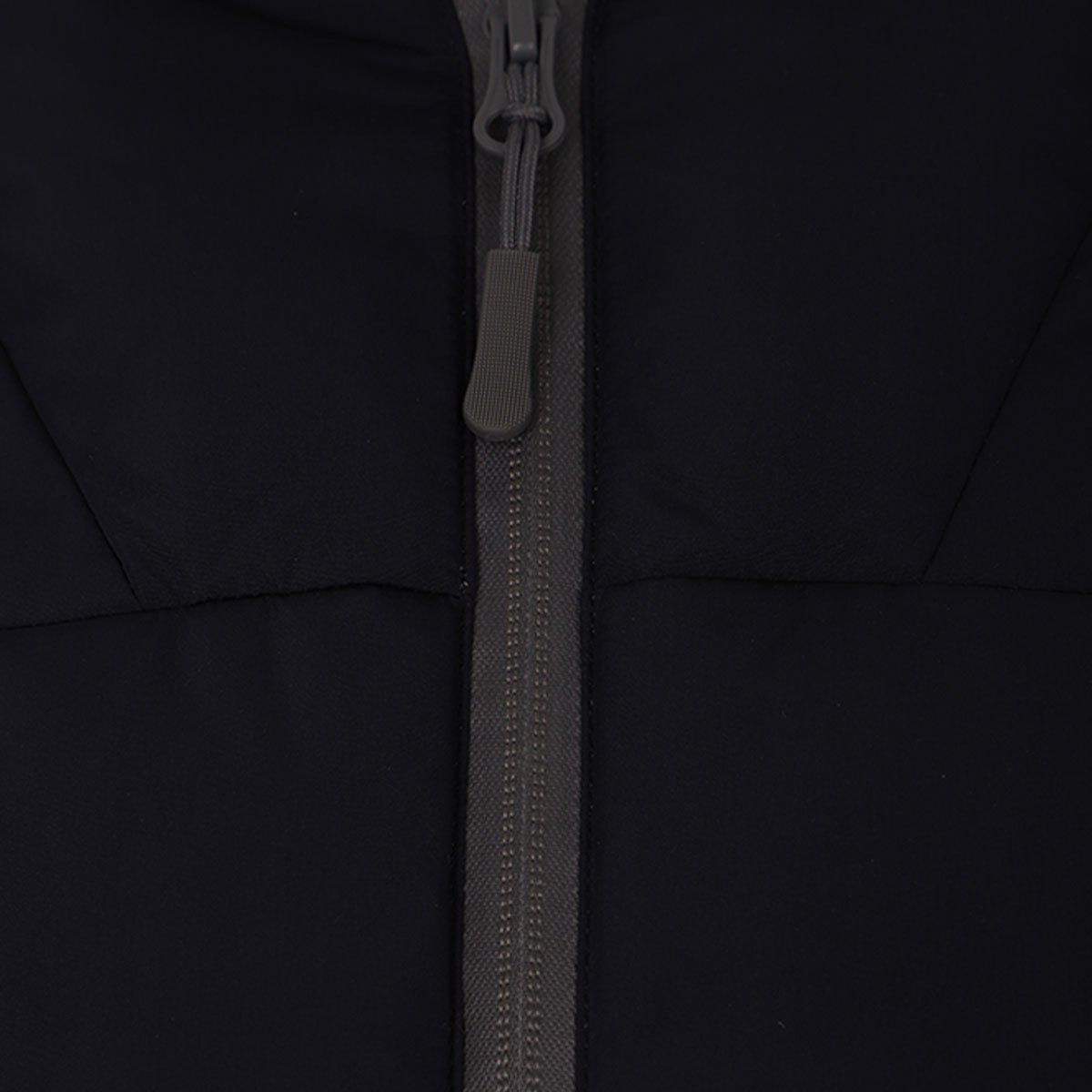 Chamarra Capitonada Gorro Jeanious para Hombre