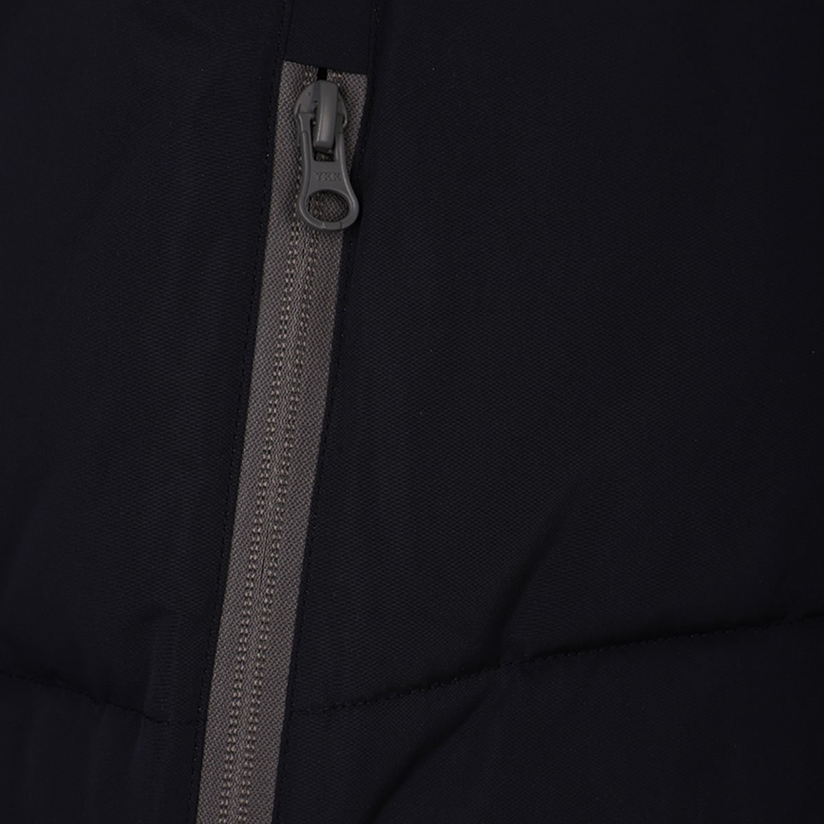 Chamarra Capitonada Gorro Jeanious para Hombre