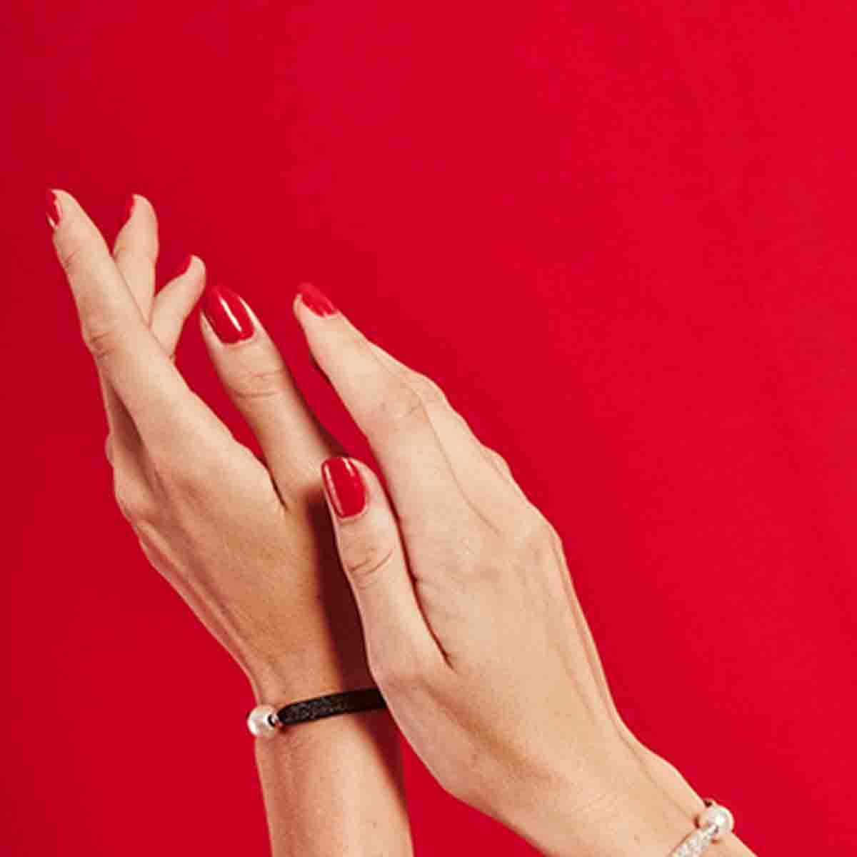 Brazalete Majorica Negro Elástico Ajustable Hilos Plata Perla Bca 10 Mm