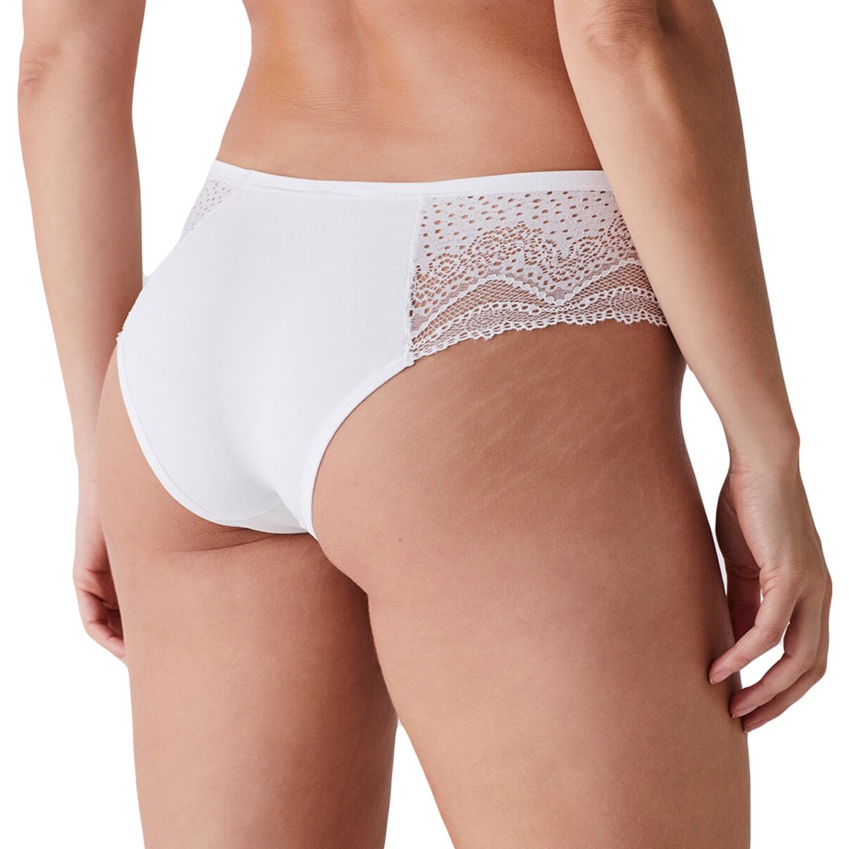 Bikini con Encaje en Costados Lovely L.z