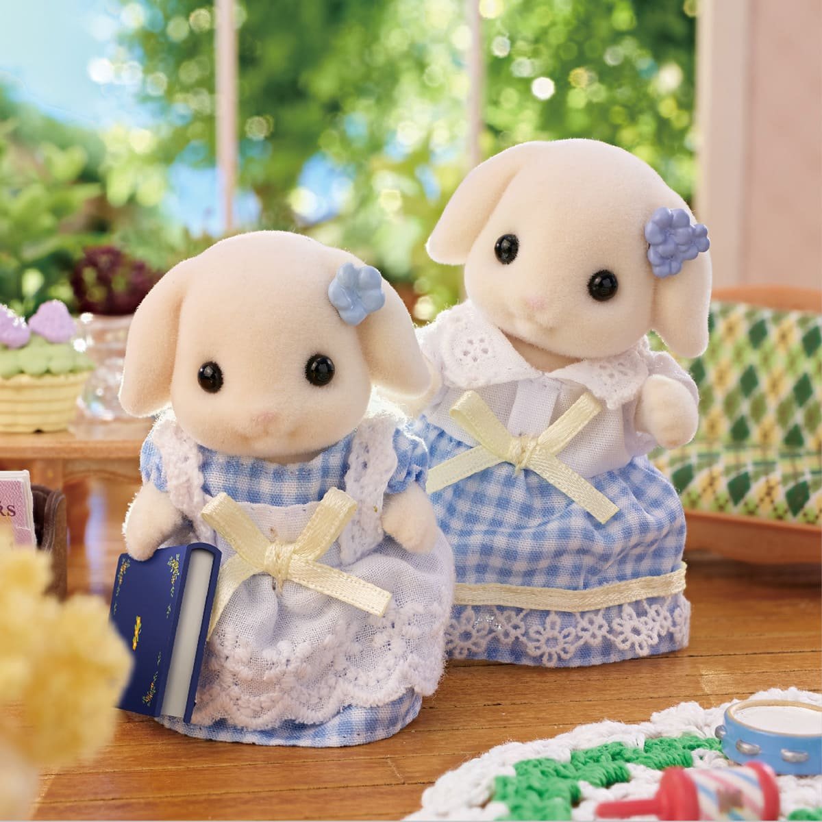 Set Hermanos Conejo Flora Sylvanian Families