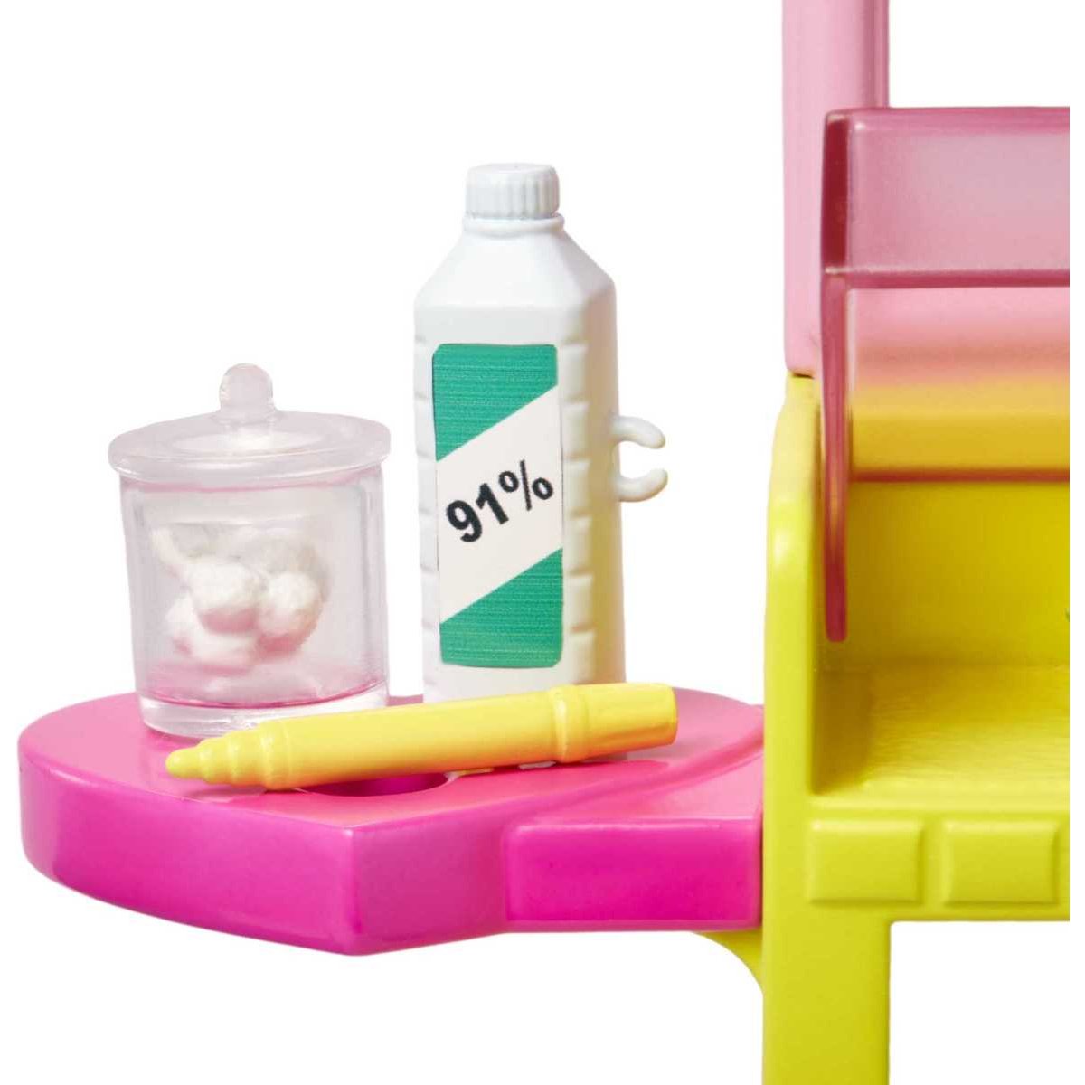 Barbie Skipper Perforadora de Orejas