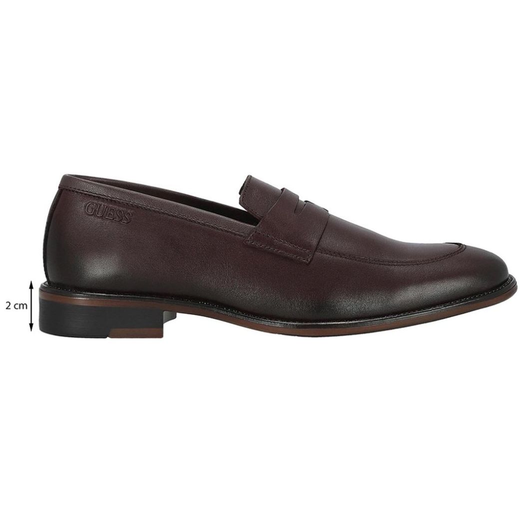 Mocasín para Hombre, Color Vino Guess