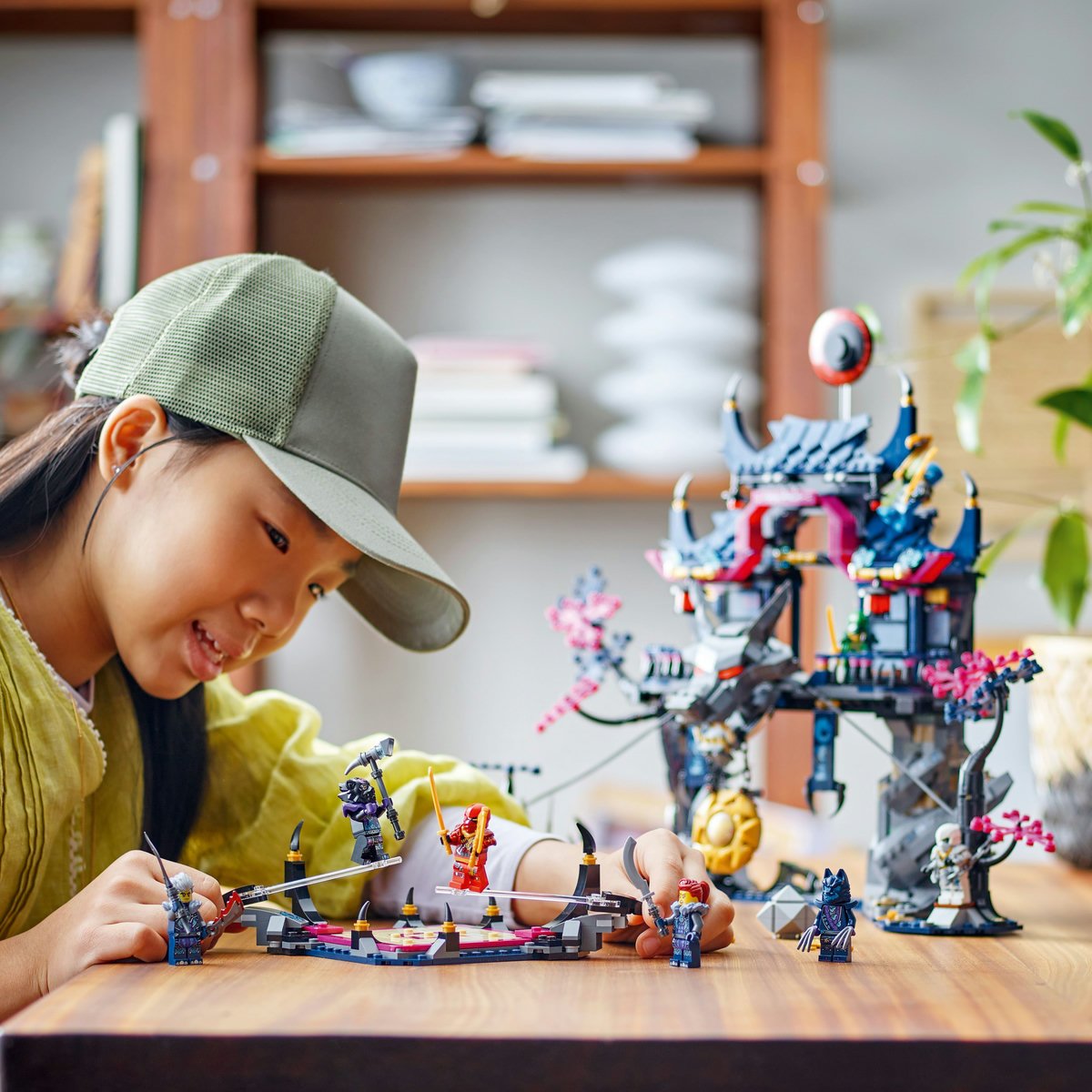 Lego® Dojo Sombrío de la Máscara de Lobo