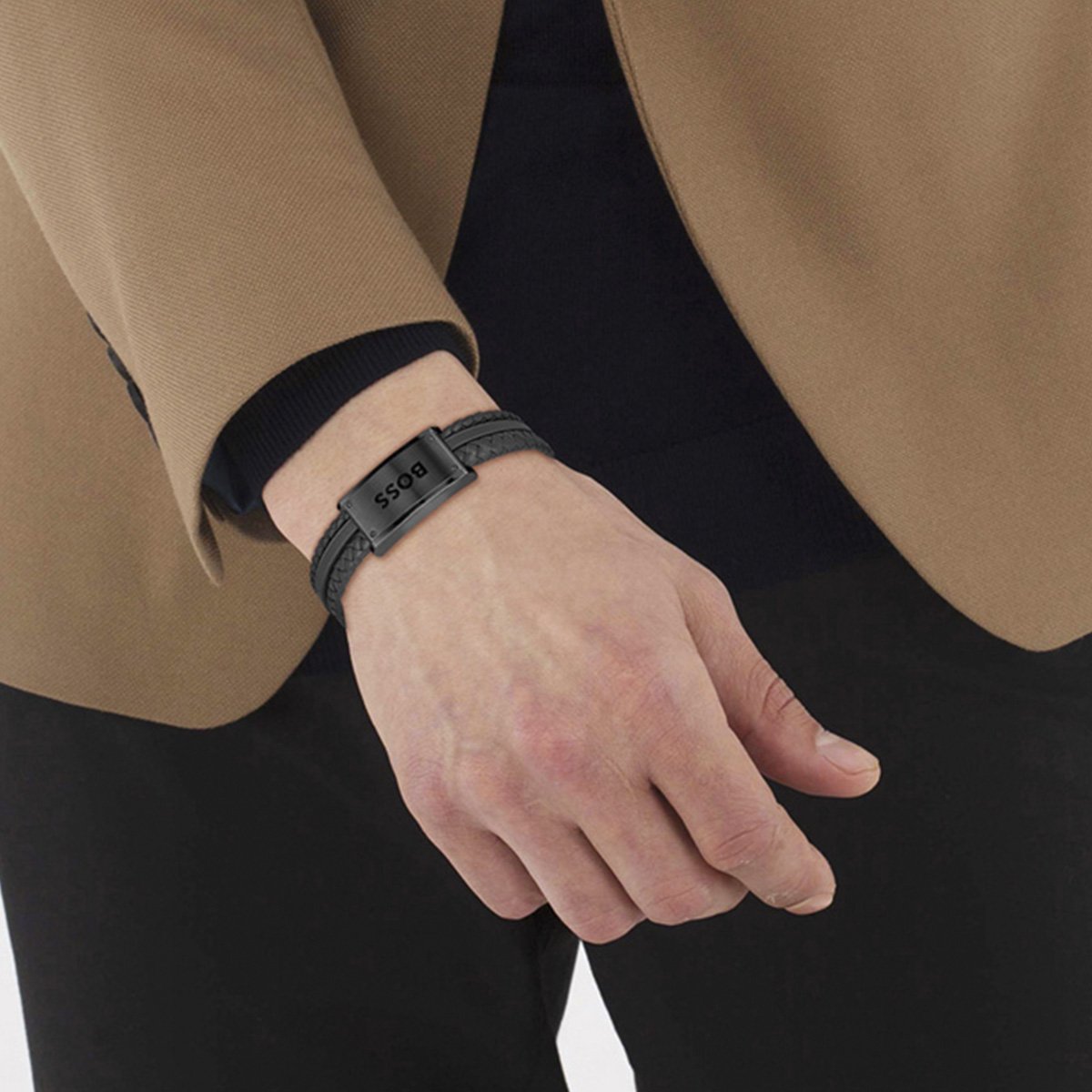 Brazalete  Boss de Acero Inoxidable, Cuero y Algodón  para Hombre