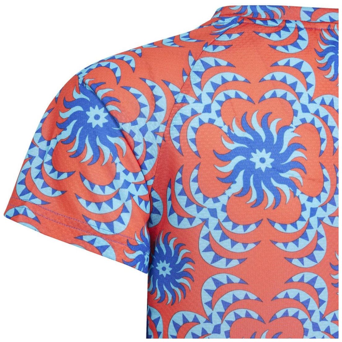 Playera Adidas Estampado Tipo Floral para Infantiles