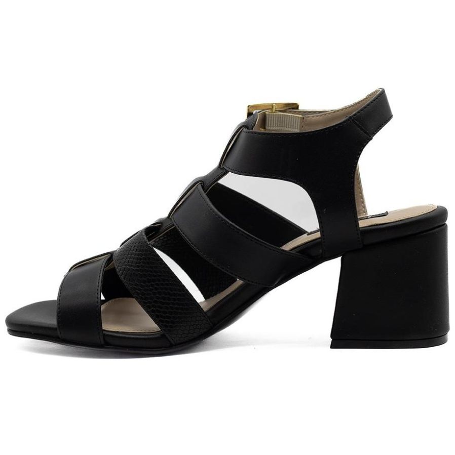 Sandalia Tiras con Ajuste Negro Elle