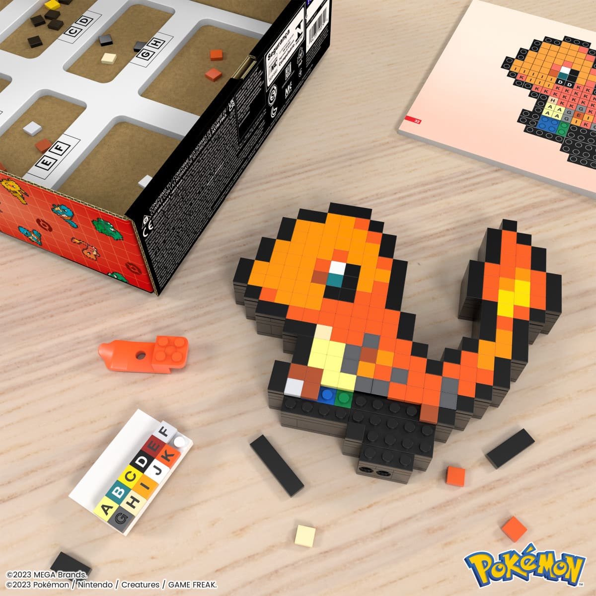 Charmander Píxel Mega