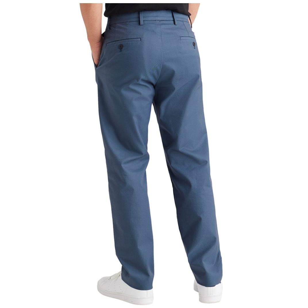 Pantalón Dockers City Tech Trouser Slim Fit para Hombre