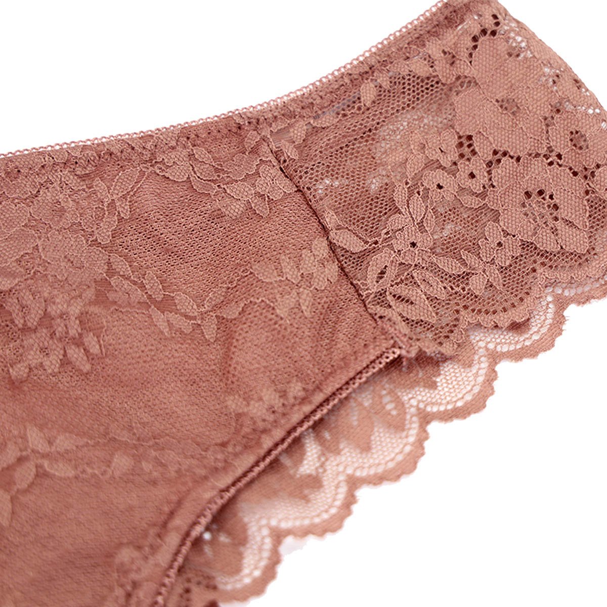 Panty Corte Brasileño en Encaje Couture