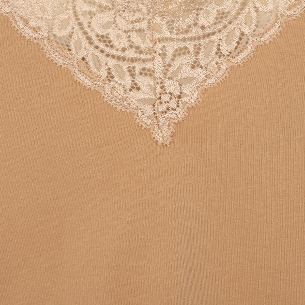 Camiseta con Encaje Escote V Mistique Lingerie