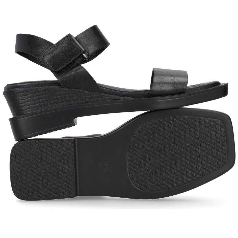 Sandalia Capa de Ozono con Cuña y Velcro Negra