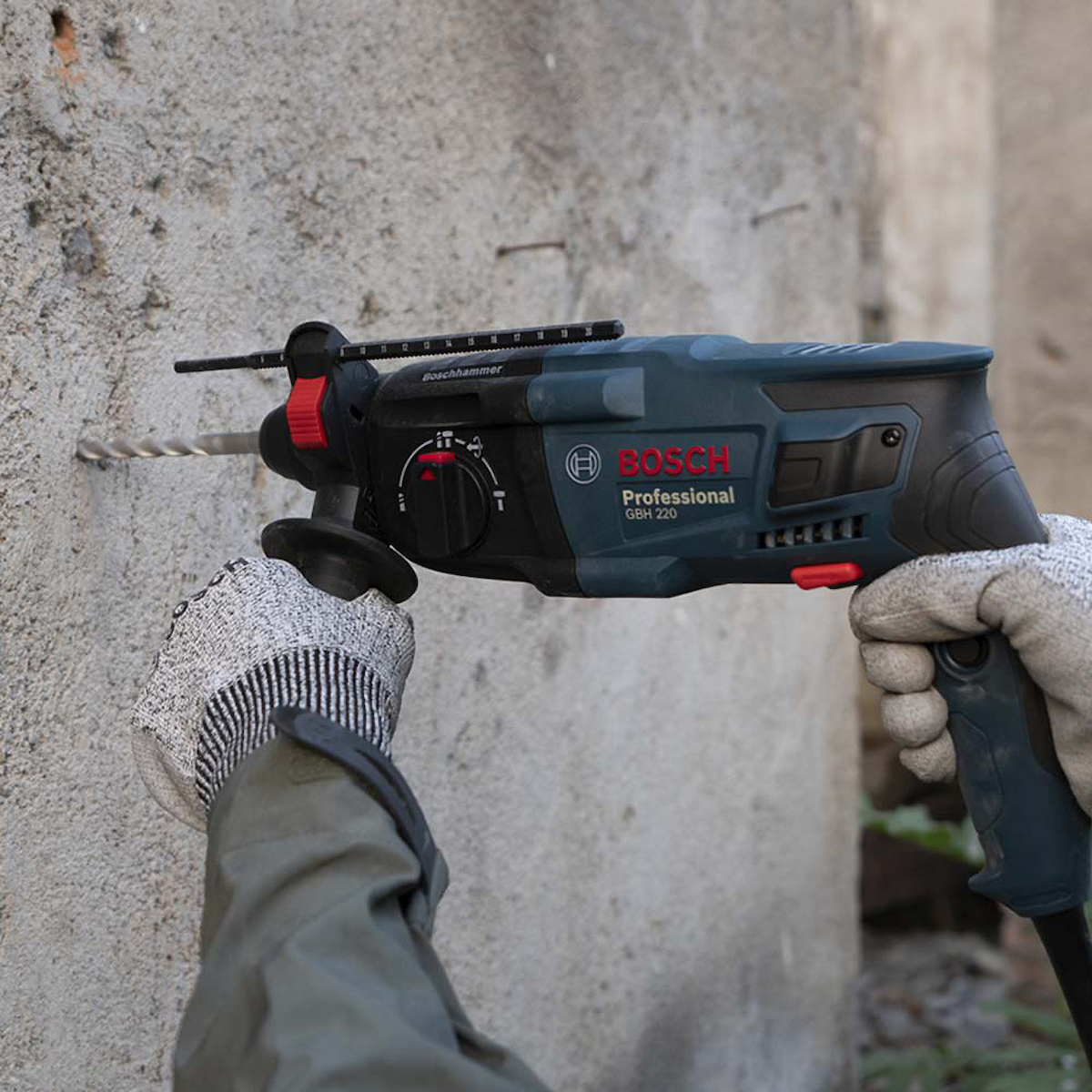 Martillo Bosch Perf Sds Gbh 220 720W