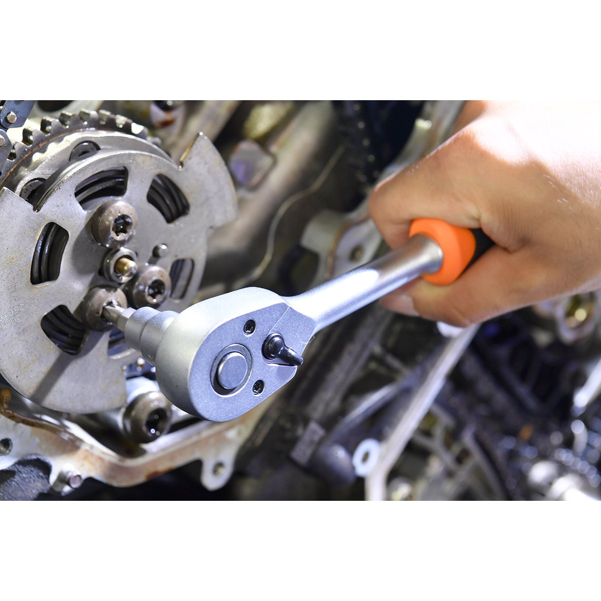 Juego de Dados y Matraca 23 Piezas Tactix