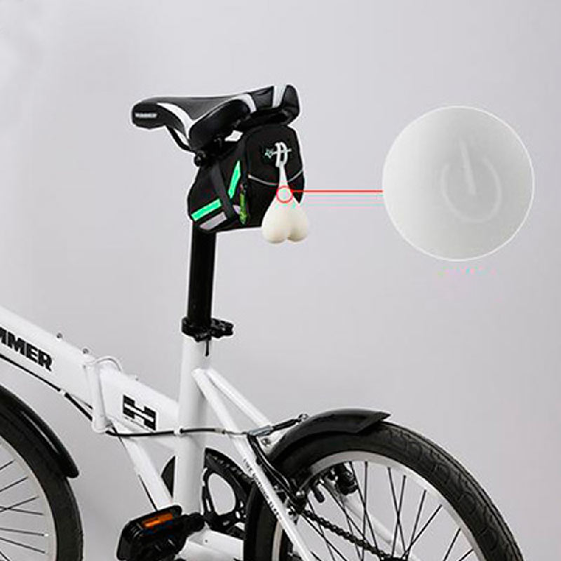 Luz Trasera Intermitente Para Bicicleta En Forma De Corazon Colgante