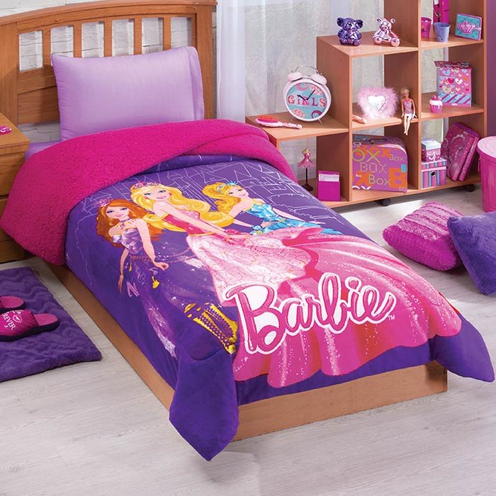 Cobertor Borrega Barbie Princesses Dos Vistas Fiusha Individual